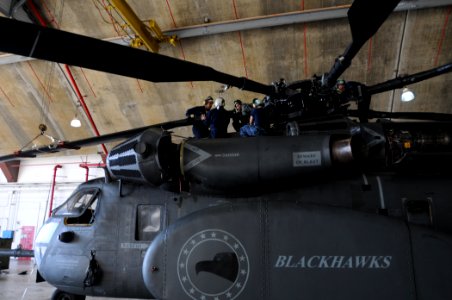 Sailor fixes helicopter used in Haiti relief efforts DVIDS249254