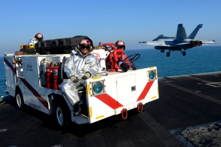 Sailors stand saftey watch during flight operations. (8427151350)