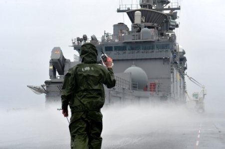 Sailor communicates with bridge aboard USS Bonhomme Richard. (8725835289)