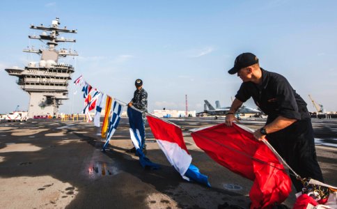 Sailors dress USS Dwight D. Eisenhower. (19526939785)