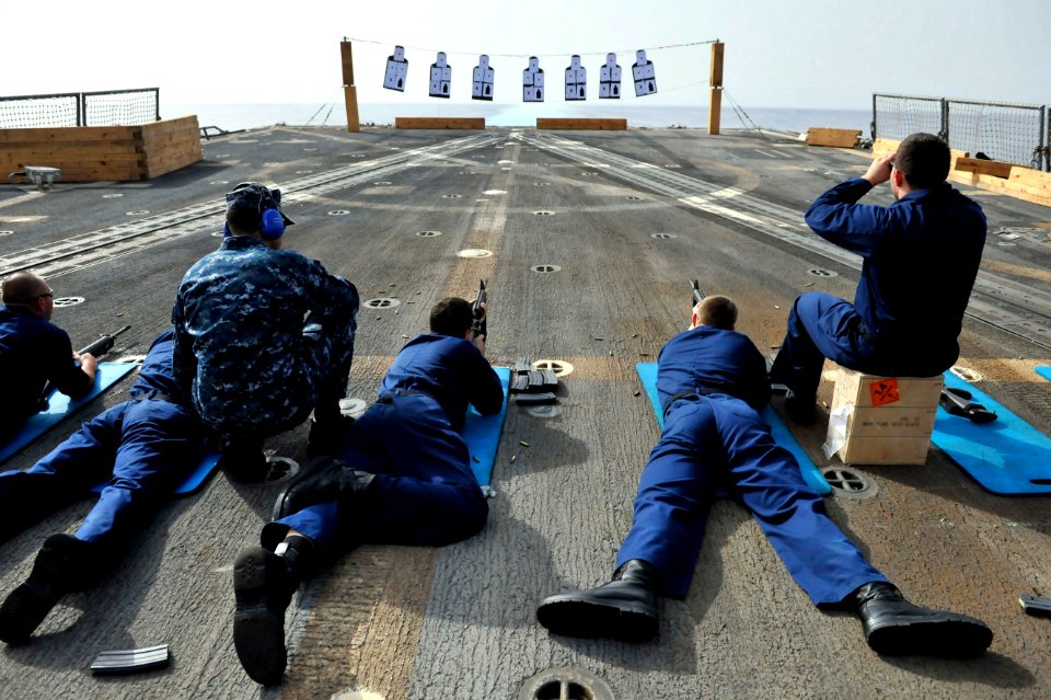Sailors fire M16 rifles. (8568755987)