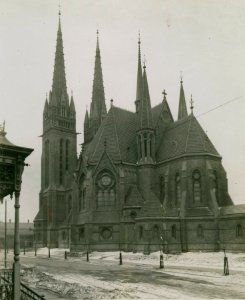 Saint Paul Catholic Church, Chicago, 1913 (NBY 694) photo