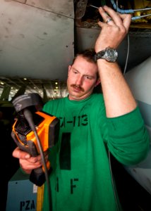 Sailors conduct F-A-18C Hornet maintenance 141030-N-TP834-024