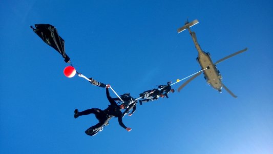 Sailors conduct special patrol insertion-extraction technique training near Naval Station Rota, Spain. (17638604579)