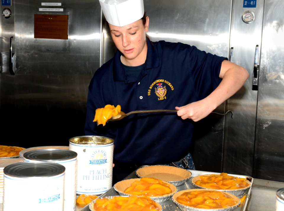 Sailors prepare food 120822-N-XY604-073