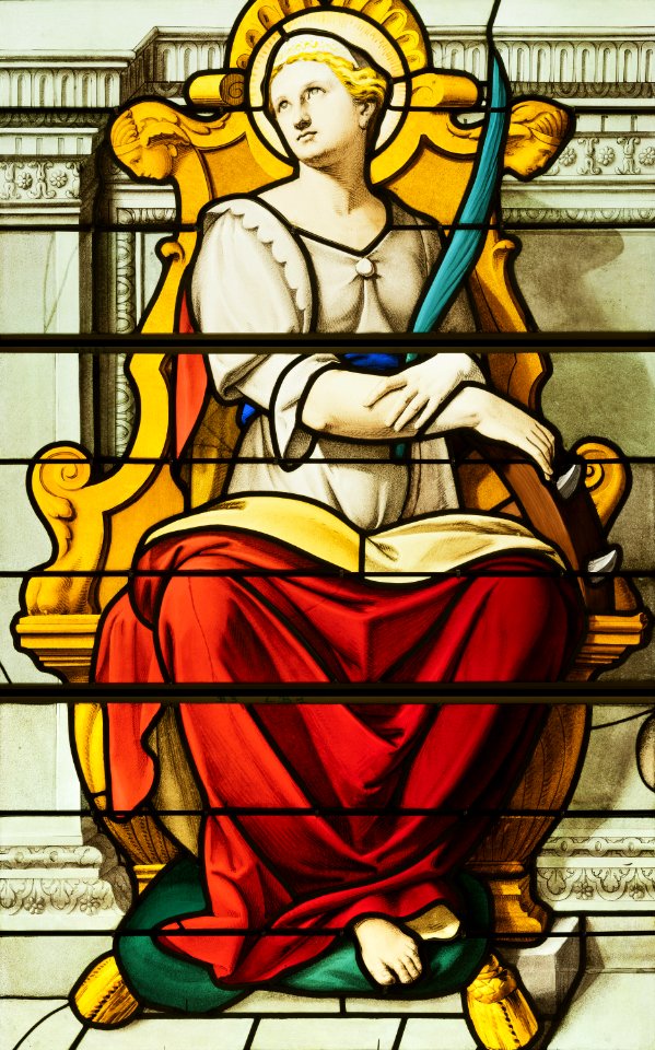 Saint-Chapelle de Vincennes - Baie 3 - Sainte Catherine d'Alexandrie assise sur un trône (bgw17 0824)