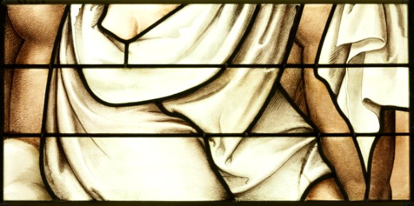 Saint-Chapelle de Vincennes - Baie 5 - Robe blanche d'un saint (bgw17 1015)