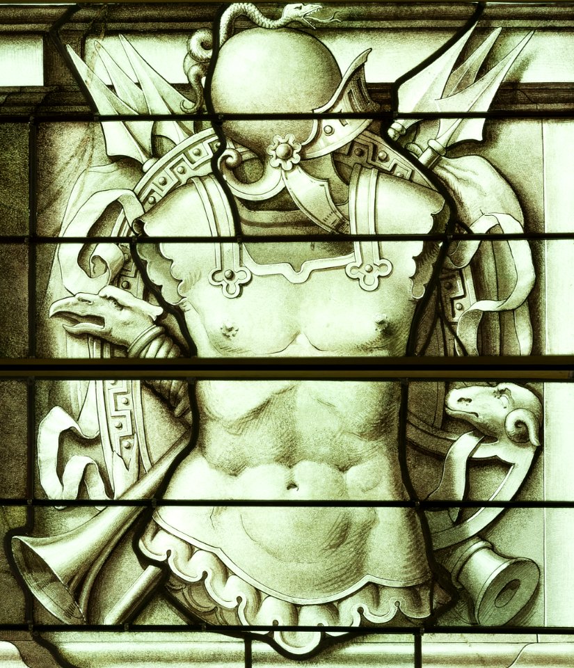 Saint-Chapelle de Vincennes - Baie 5 - Trophée d'armes (bgw17 0979)
