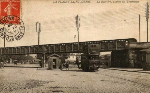 Saint-Denis.Plaine Saint-Denis.Pont Hainguerlot.Station des tramways