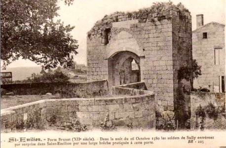 Saint-Emilion porte Brunet 1