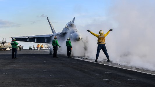 Sailors prepare to launch an F A-18F Super Hornet from USS Theodore Roosevelt. (37847096454)