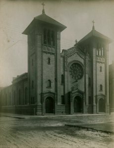 Saint Dominic's Catholic Church, Chicago, 1913 (NBY 501) photo