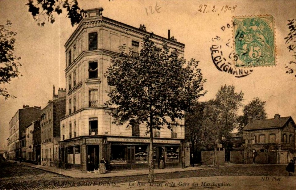 Saint-Denis.Rue Trézel.Gare des marchandises