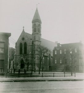 Saint Jarlath Church, Chicago, 1913 (NBY 840) photo