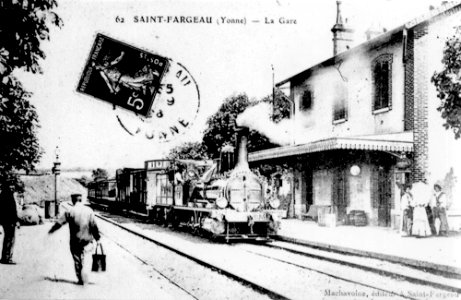 Saint-Fargeau gare 1