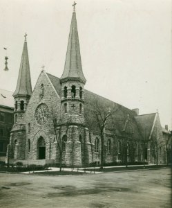 Saint Mary Catholic Church, Evanston, Illinois, early 20th century (NBY 720)