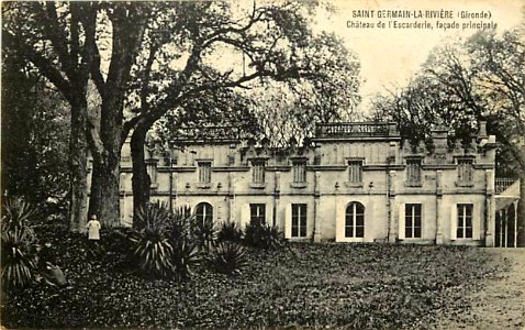 Saint-Germain-de-la-Rivière - châteai de l'Escarderie 2