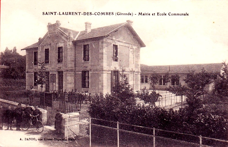Saint-Laurent-des-Combes - Mairie et groupe scolaire 2a