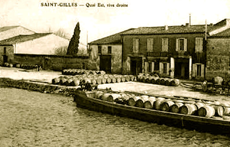 Saint-Gilles-du-Gard Quai Est Rive Droite