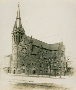 Saint Charles Borromeo Church, Chicago, 1913 (NBY 741)