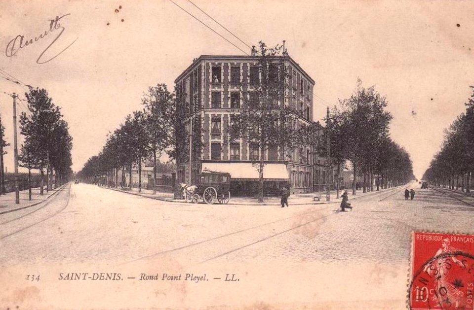 Saint Denis Rond Point Pleyel