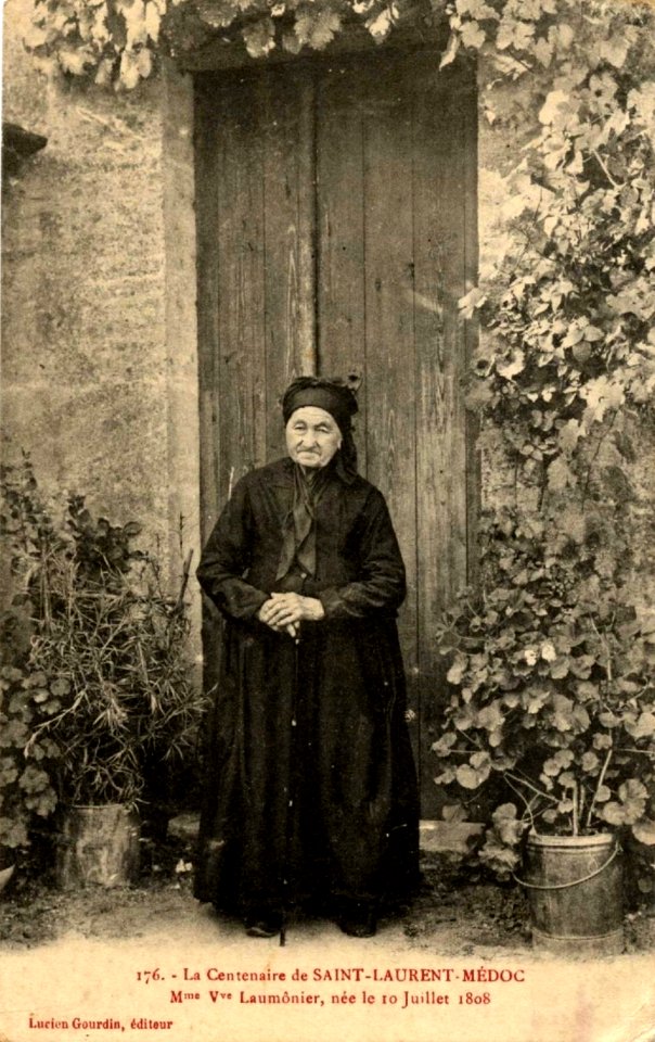 Saint-Laurent-Médoc - la centenaire 1