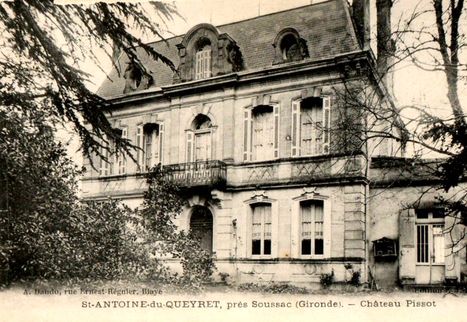 Saint-Antoine-de-Queyret - château Pissot 1