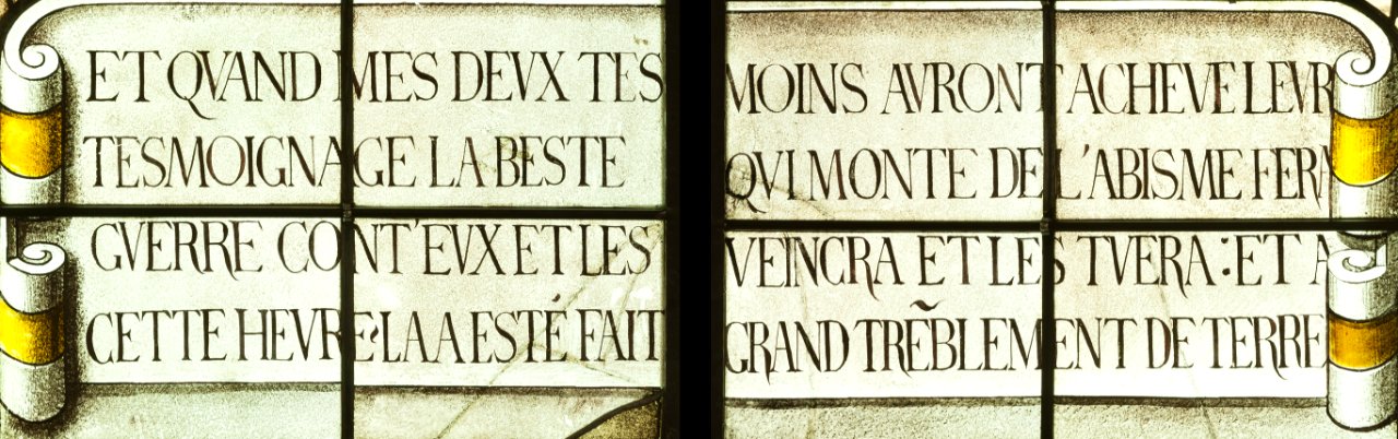 Saint-Chapelle de Vincennes - Baie 3 - Texte de la dixième vision de l'Apocalypse - les deux témoins (bgw17 0823)
