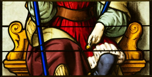 Saint-Chapelle de Vincennes - Baie 3 - Un roi assis sur un trône (détail) (bgw17 0875)
