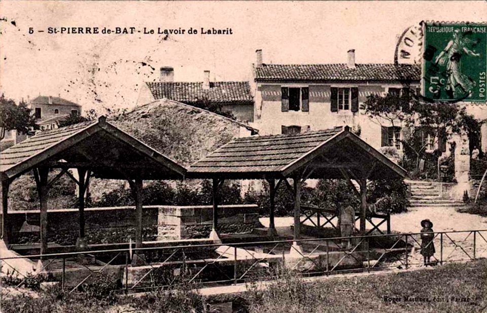 Saint-Pierre-de-Bat - Lavoir 1