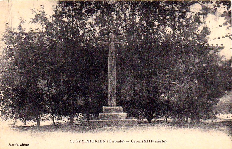 Saint-Symphorien - La Croix 1