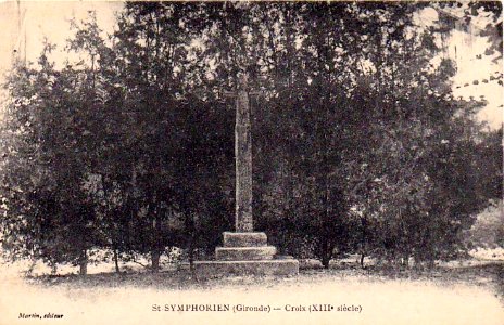 Saint-Symphorien - La Croix 1