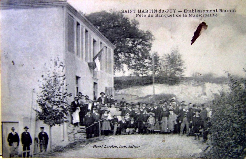 Saint-Martin-du-Puy - établissements Bonnin