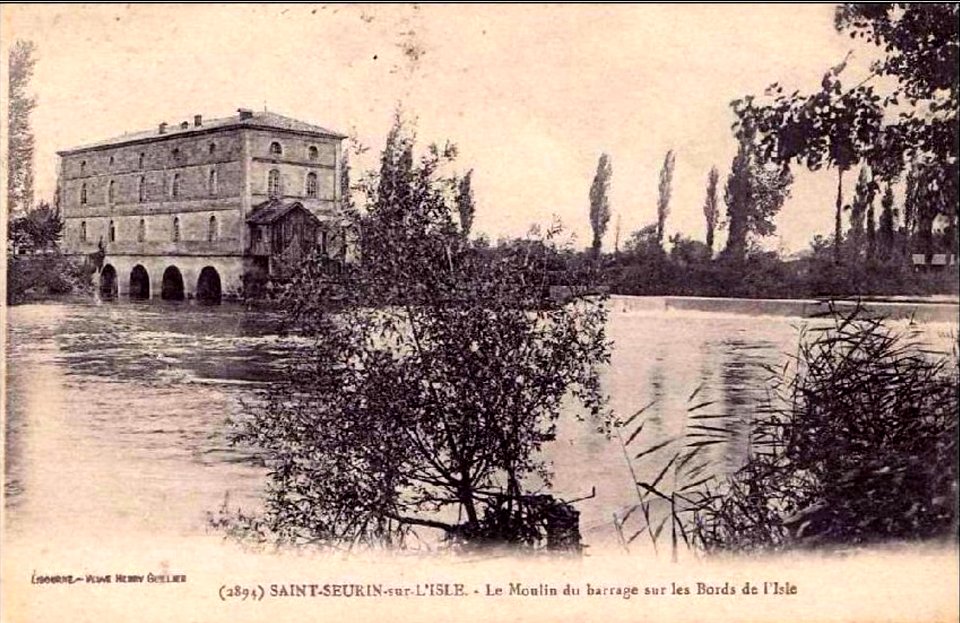 Saint-Seurin-sur-l'Isle - bords de l'Isle et usine 8