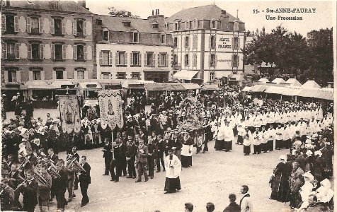 Sainte-Anne-d'Auray-FR-56-vers 1930-la procession