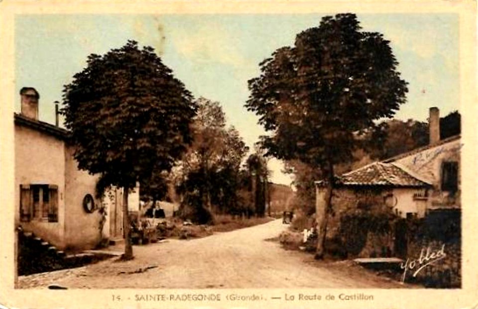 Sainte-Radegonde - bourg 2