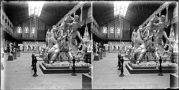 Sala del Palau de Belles Arts del parc de la Ciutadella amb escultures (AFCEC BORDAS D 4336)