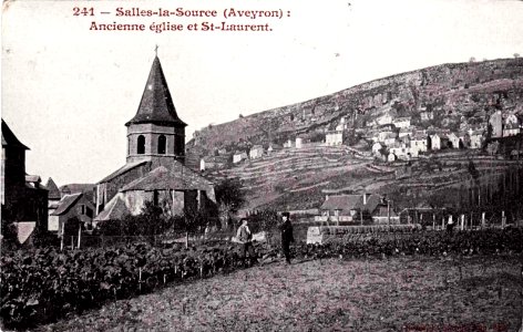 Salles-La-Source - église Saint-Paul et Saint-Laurent
