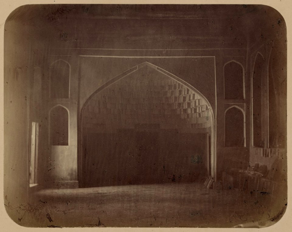 Samarkandskiia drevnosti. Dvorets bukharskikh emirov Kok Tash. Nisha v priemnoi zalie LCCN2007683398