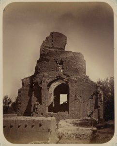 Samarkandskiia drevnosti. Mavzolei (Guri) Bibi-Khanym. Obshchii vid mavzoleia LCCN2007682740