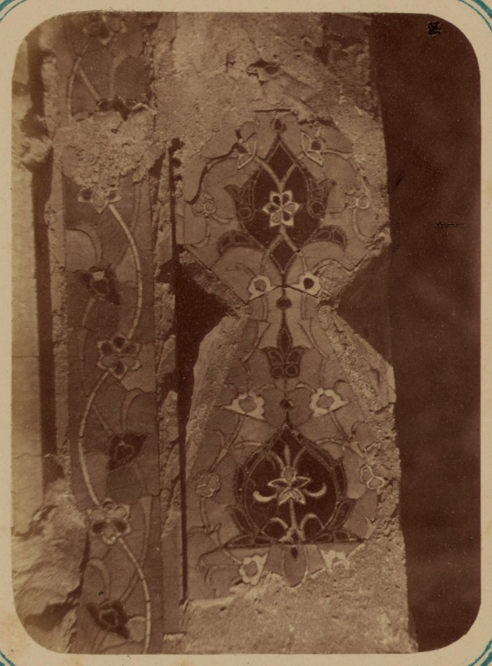 Samarkandskiia drevnosti. Grobnitsa sviatago Kussama ibni Abassa (Shakh-Zinde) i mavzolei pri nei. Mavzolei docheri Emira Khodzhi Toglu-Tekin. Baza kolony (sic) LCCN2007686762