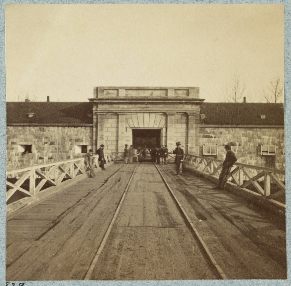Sally port, Fort Monroe, Va LCCN2014646029