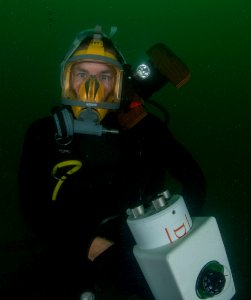 Salvage survey 141230-N-BJ254-060