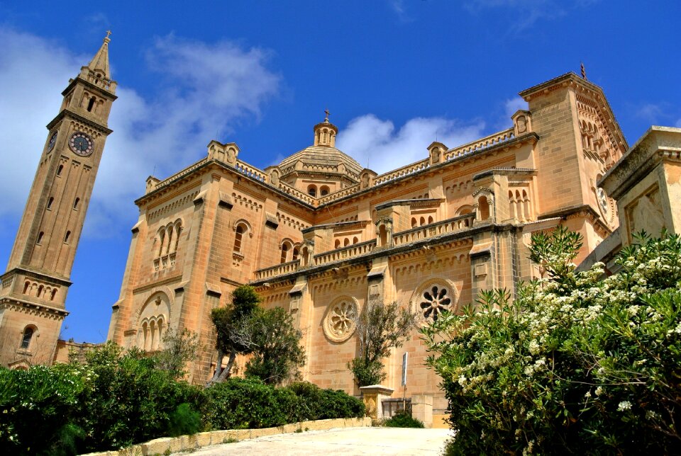 Cathedral basilica catholic