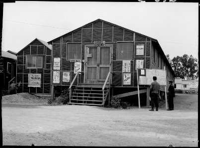 San Bruno, California. One of eighteen mess halls plastered with all manner of locally devised post . . . - NARA - 537950