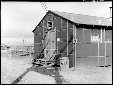 San Bruno, California. The dental clinic in one of a group of four buildings devoted to medical ser . . . - NARA - 537915