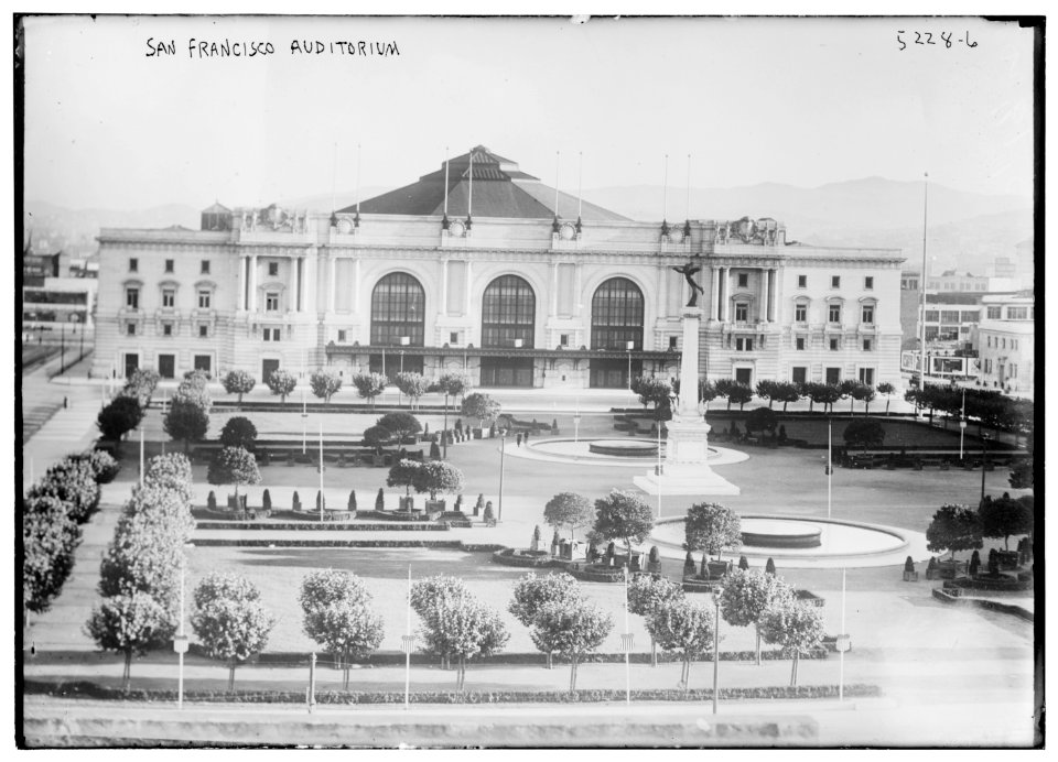 San Francisco Auditorium LCCN2014710854