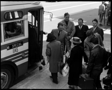 San Francisco, California. A scene in the Japanese quarter of San Francisco on the first day of eva . . . - NARA - 537742 photo