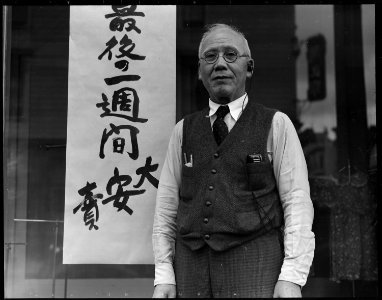 San Francisco, California. Father of Dave Tatsuno who has been a merchant in San Francisco for fort . . . - NARA - 537770