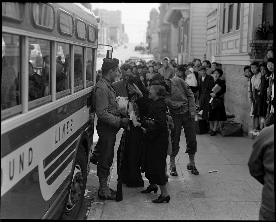 San Francisco, California. Friends and neighbors congregate to bid farewell, though not for long, t . . . - NARA - 537745